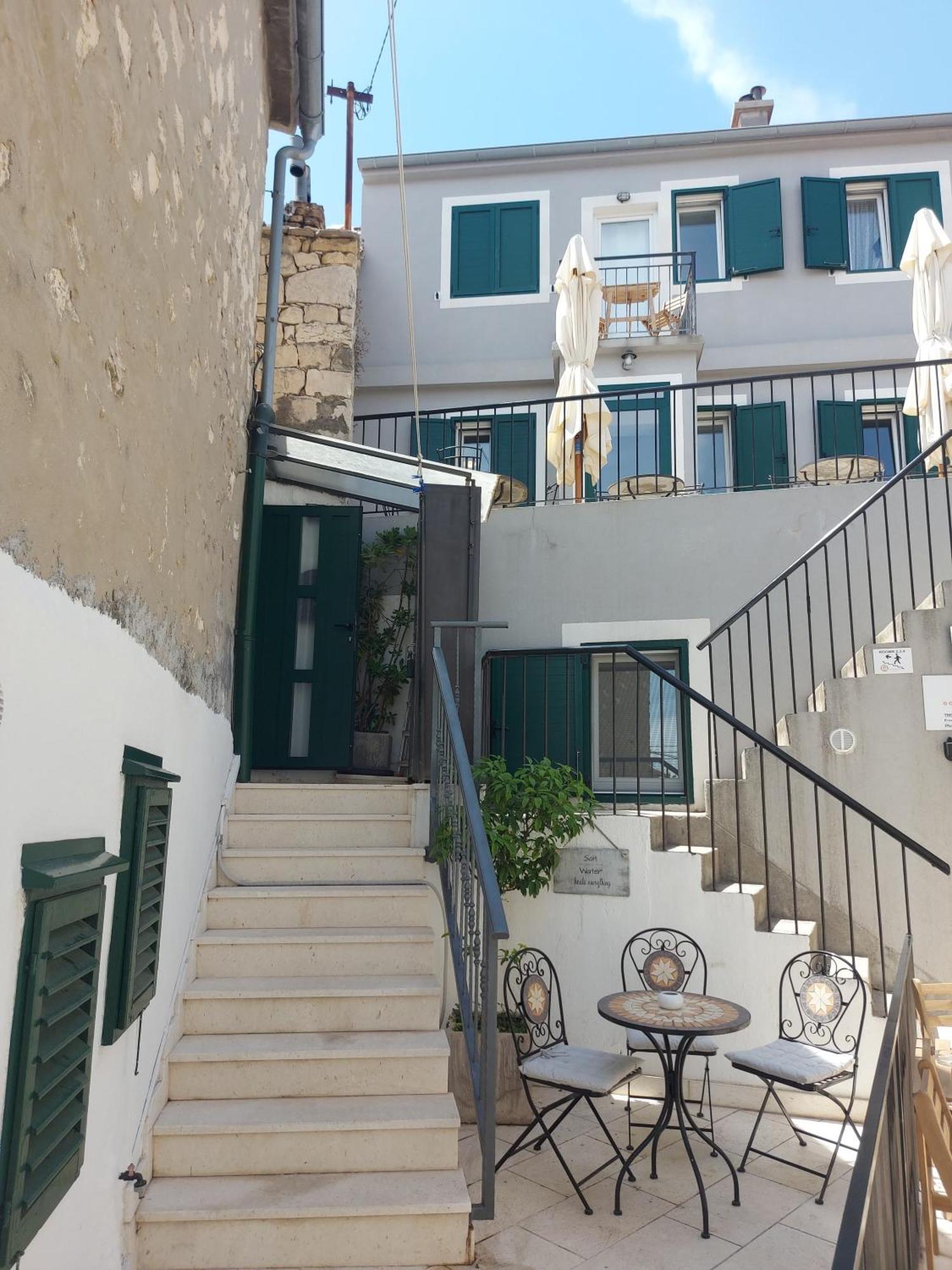 Little Palmina Hotel Split Ruang foto